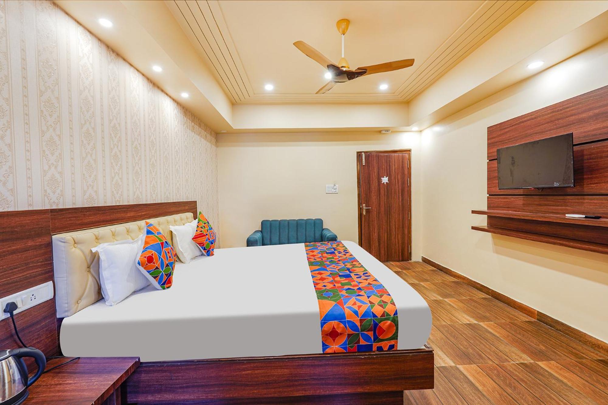Fabhotel Grand Falcon Bangalore Exterior foto