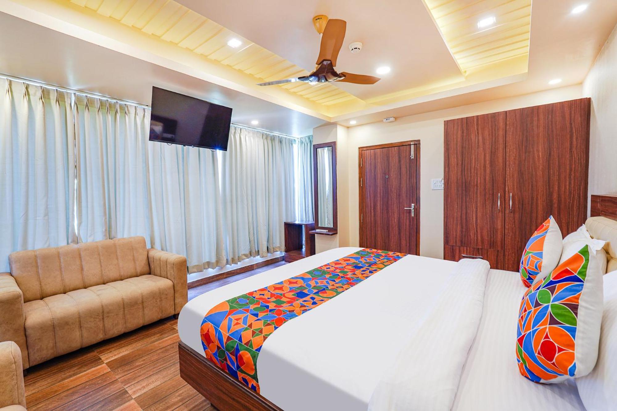 Fabhotel Grand Falcon Bangalore Exterior foto